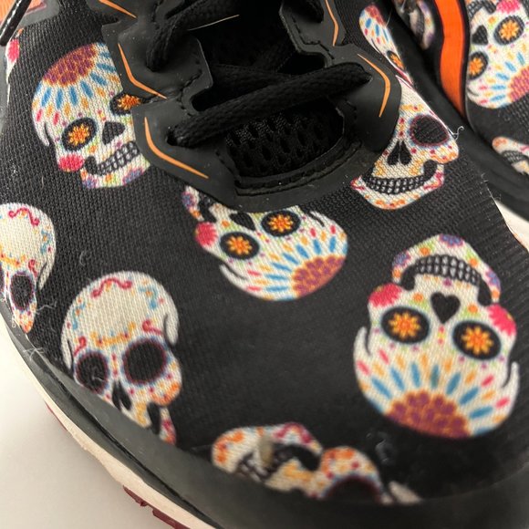 ASICS Gel-Cumulus 21 Day of the Dead/Dia de los Muertos Print Sneakers - Picture 3 of 6